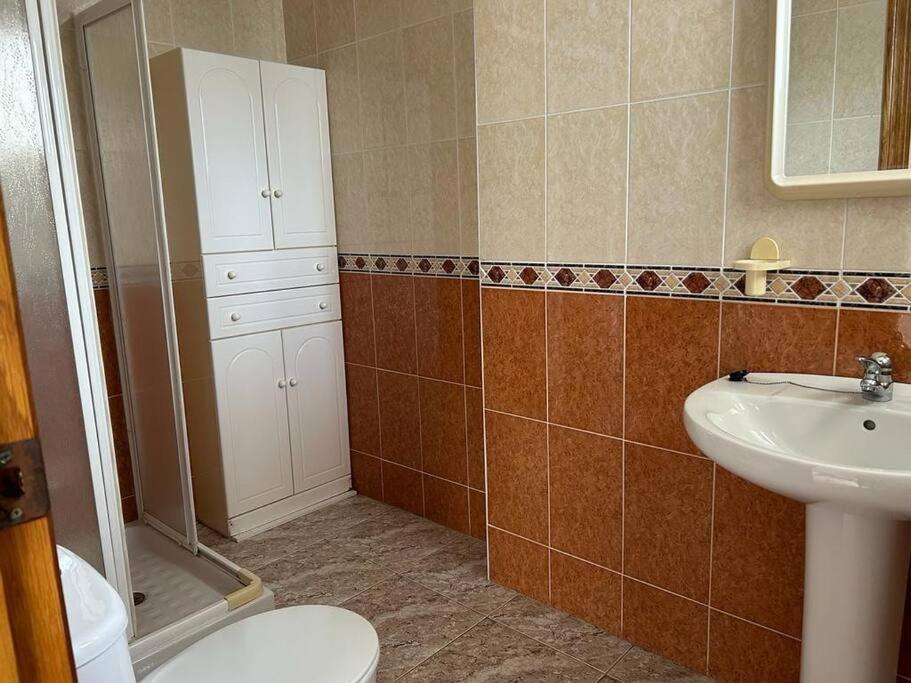 Grand Appartement A 5Min De La Plage Torrevieja Exterior foto